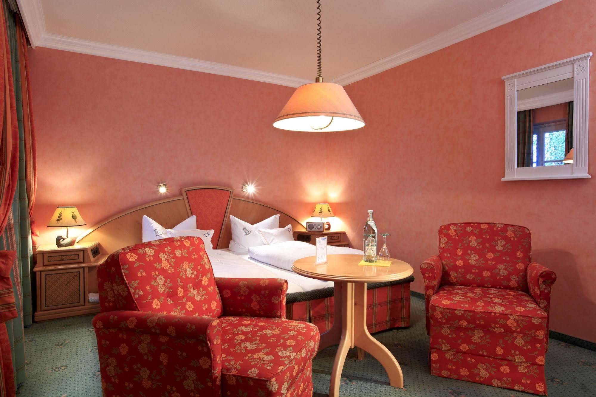Garden-Hotel Reinhart Prien am Chiemsee Luaran gambar